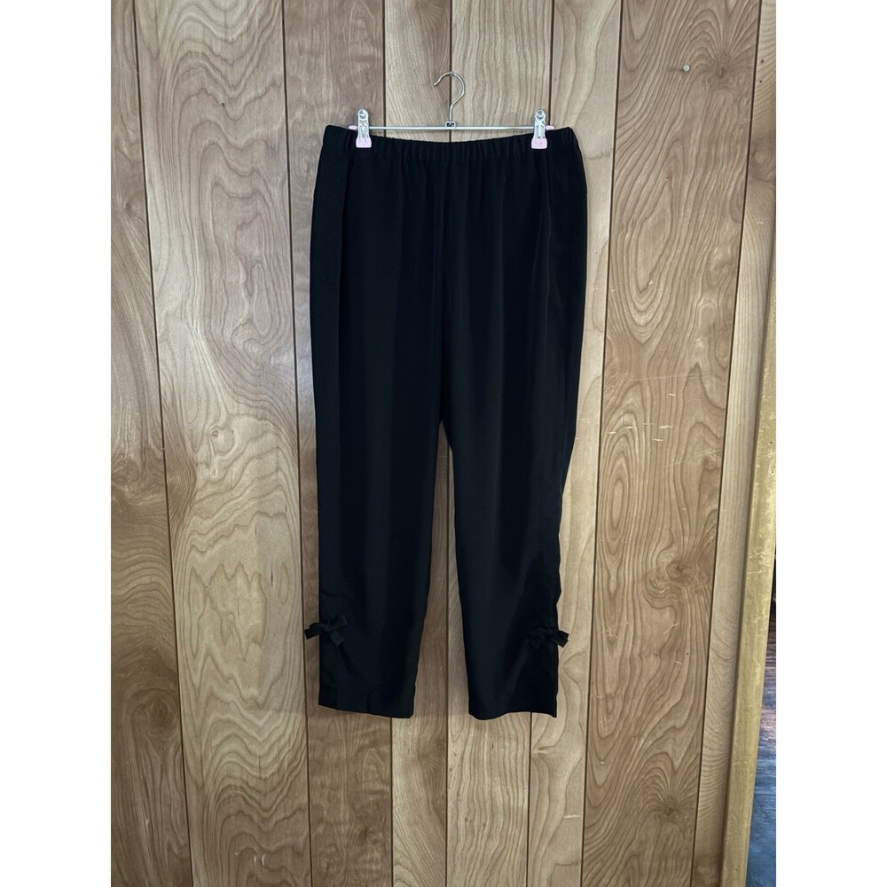 Chico's black pull-on pants with cinched ankles‎ Size 0.5